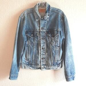 Levis VINTAGE Denim 70506 0216 Trucker Jacket Little e Distressed Made USA 44